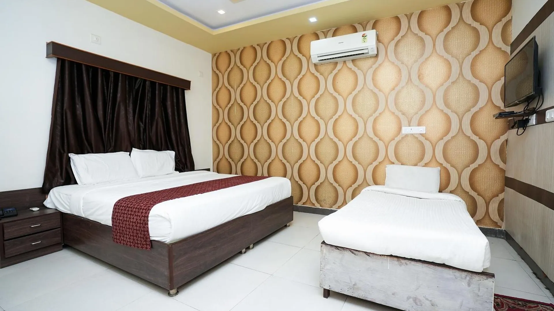 Hotel Opera Inn Near Central Bus Stand Udaipur 3*,